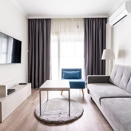 Chic & Luxury Apartment By Mennica Residence วอร์ซอ ภายนอก รูปภาพ